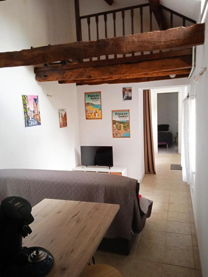 Charmante Maisonnette Proximite Cite Medievale Et Bords De Rance Dinan Buitenkant foto
